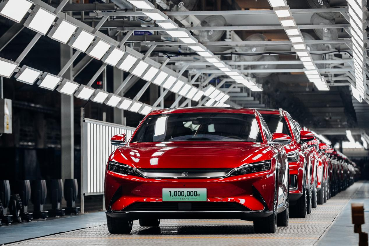 面对售价五连降的特斯拉Model 3，为