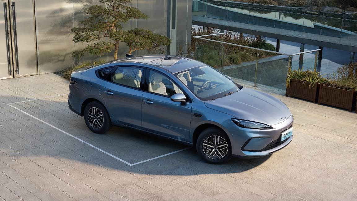 纯电续航提升至210km，比亚迪2026款